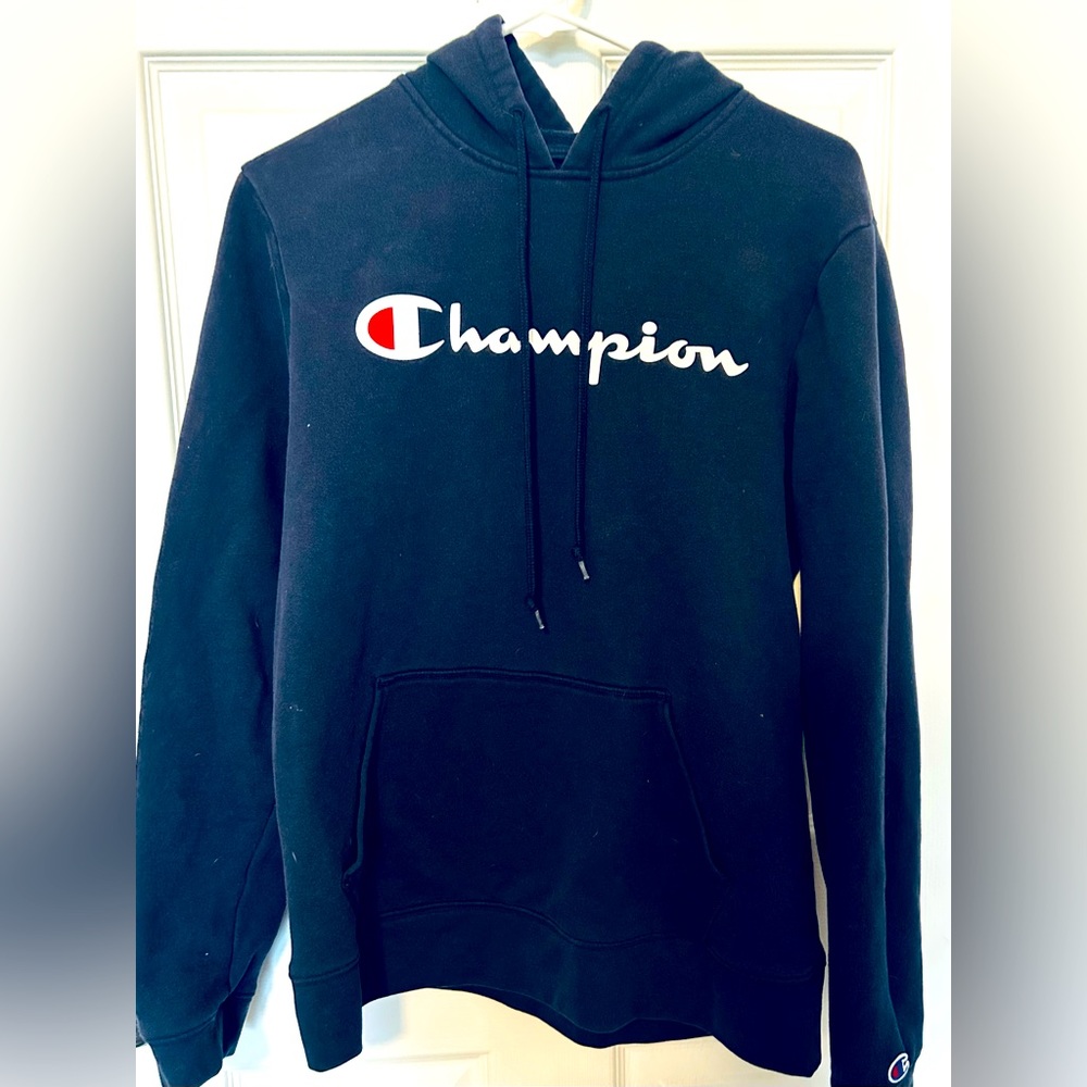 Champion Men’s Classic Navy Pullover Hoodie Drawstring Winter Warmth